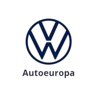 Autoeuropa trabajó con SKOLAE Formación en un programa de feedforward dirigido a jefes de equipo y supervisores, orientado a fortalecer la comunicación continua, mejorar las conversaciones de desempeño y desarrollar un liderazgo centrado en la mejora continua y el desarrollo de los colaboradores.